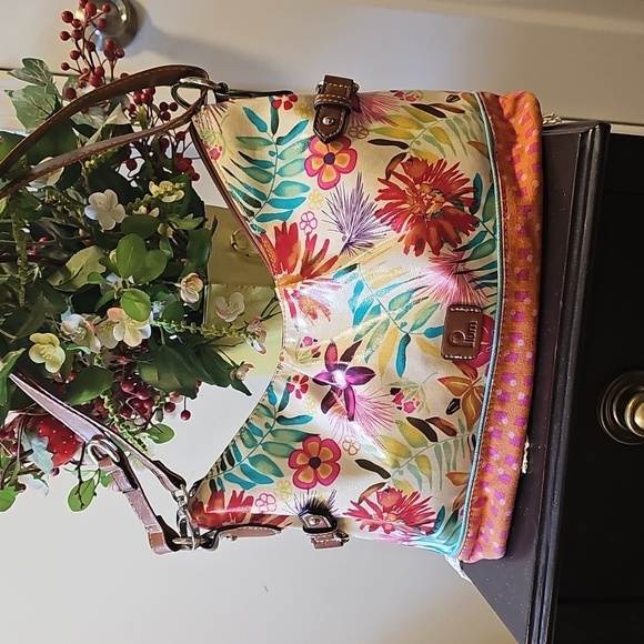 Plum By Latique Cross-Body Bag or Handbag - Picture 2 of 16